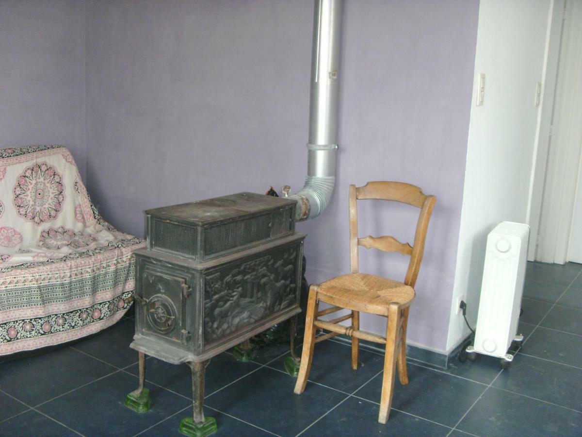 Ferme Lenfant Rez Διαμέρισμα Ville-Pommeroeul Εξωτερικό φωτογραφία